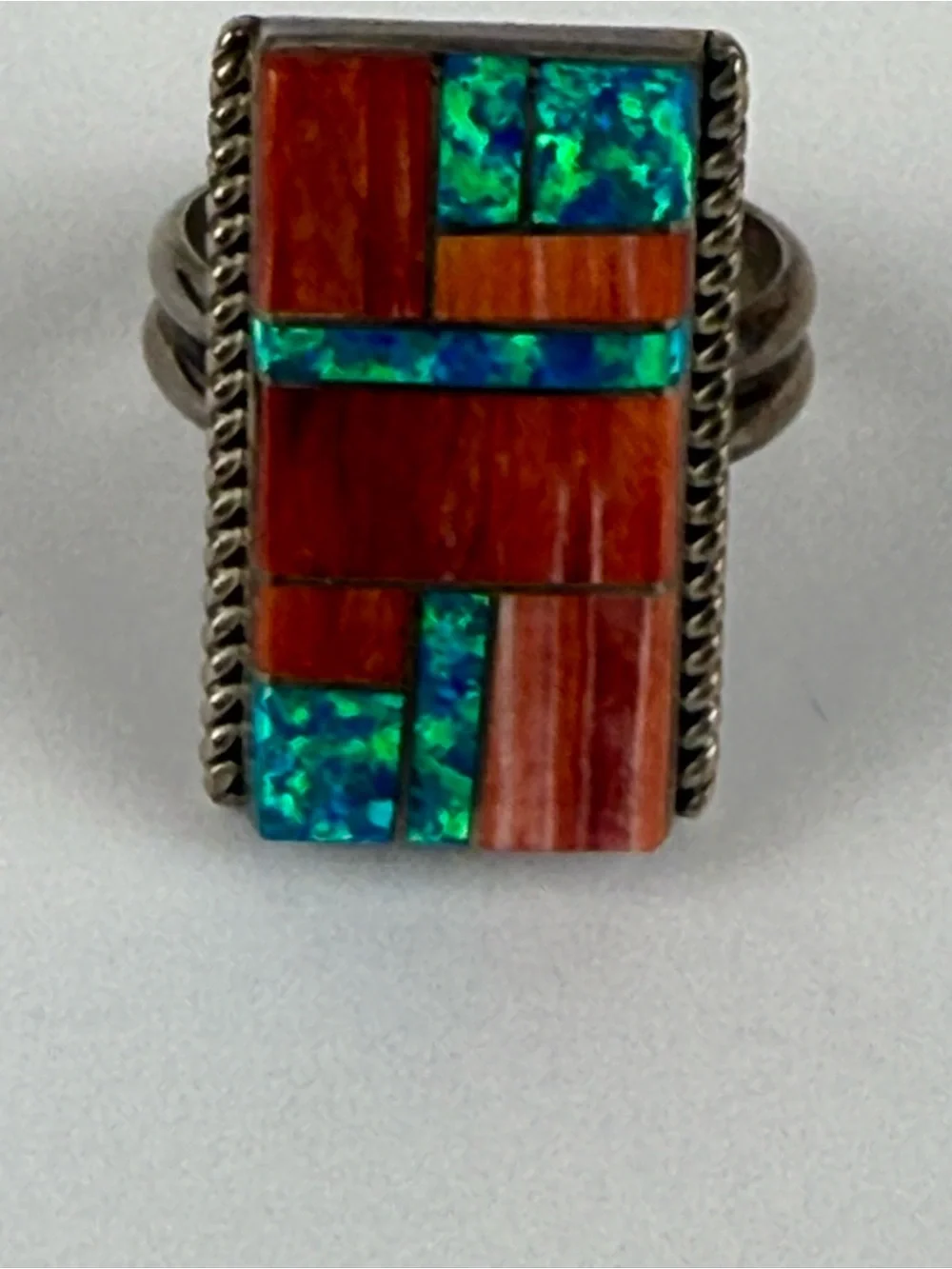 Native American Spiny Oyster, Lab Created Opal Sterling Silver Signed WG 8.75 - Picture 2 of 16